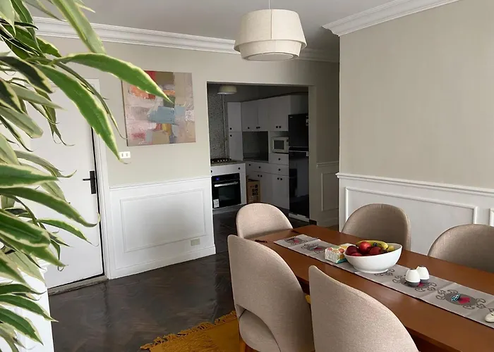 Lovely 2 Bedroom By The Nile