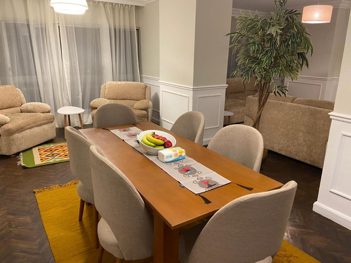Apartment Lovely 2 Bedroom By The Nile *